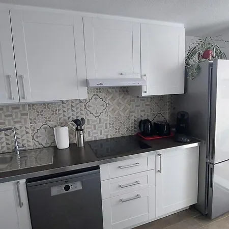 Appartement Calme 3 Pieces A Saint-raphael, Parking, Wifi - Fr-1-805-8 *